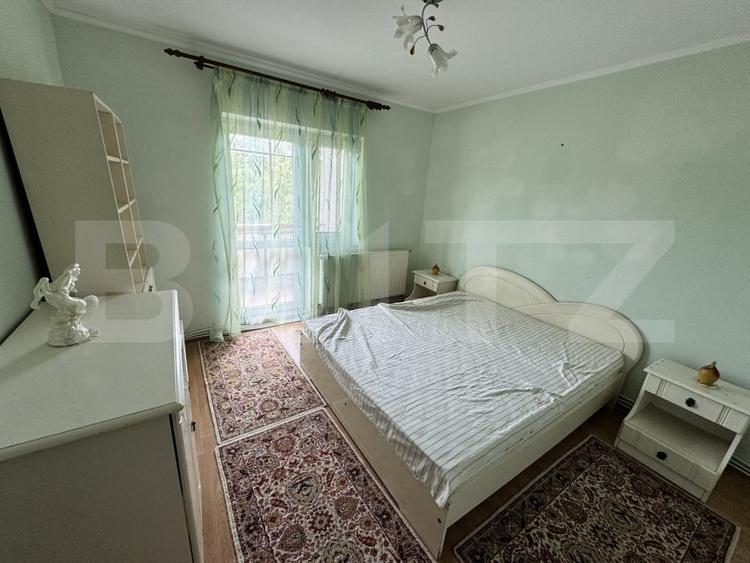 Apartament cu 3 camere decomandat, mobilat în Porolissum