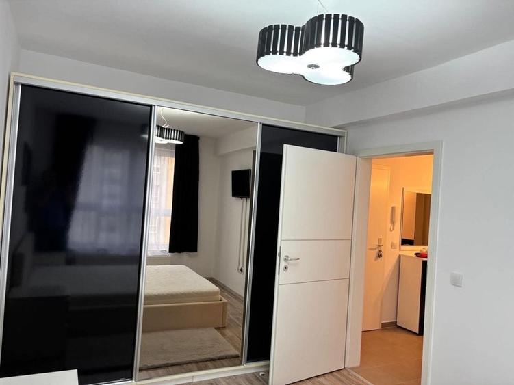 Apartament cu 2 camere decomandat în Avantgarden