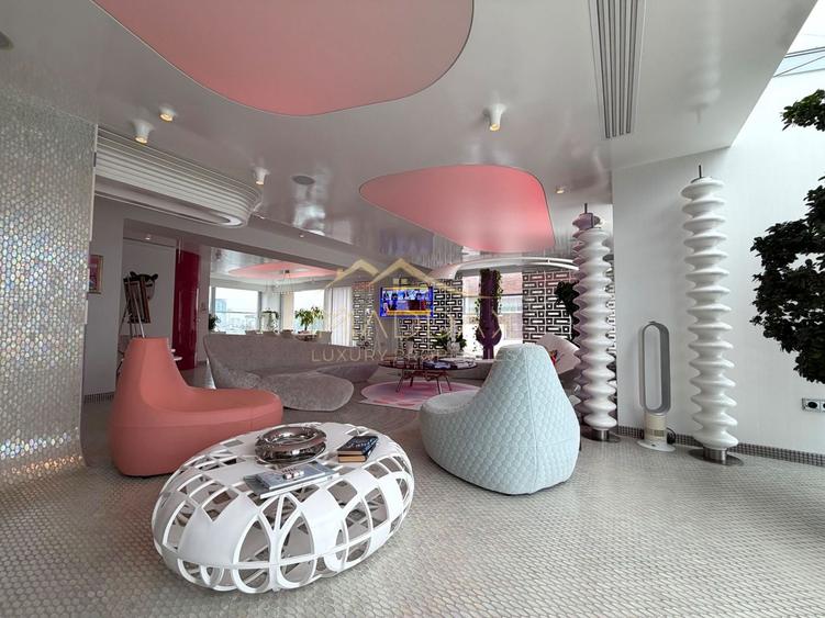Penthouse cu 4 camere decomandat, mobilat în Floreasca