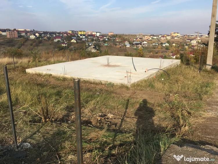 Teren de 1168 mp, în Valea Adâncă