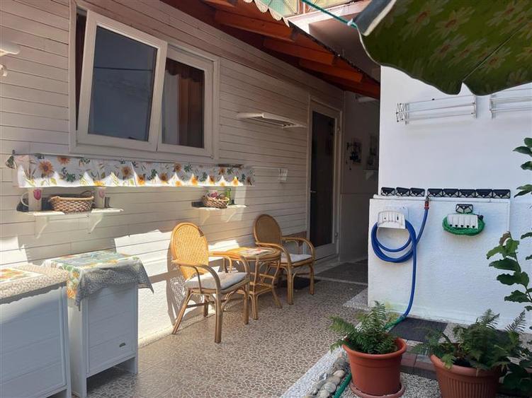 Lugoj, Parter De Vilă, Curte Proprie, 4 Cam., Pretabil  Afacere + Locuinta, - 9