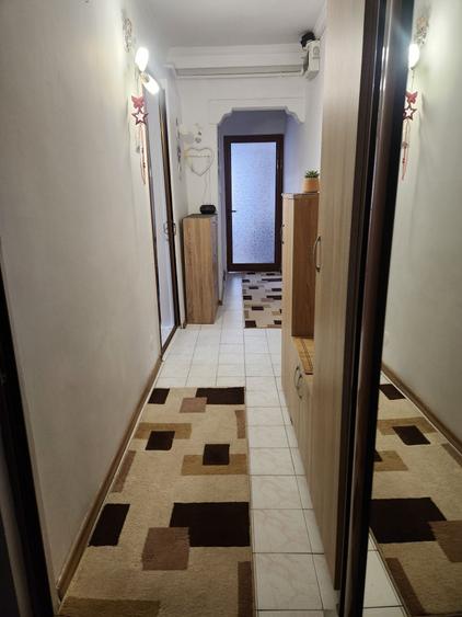 Apartament cu 2 camere decomandat în Căzănești