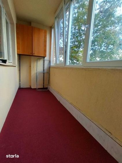 Apartament cu 2 camere semidecomandat în Girocului