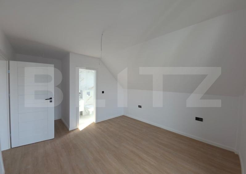 Apartament cu 3 camere decomandat în Vest — fotografia 1