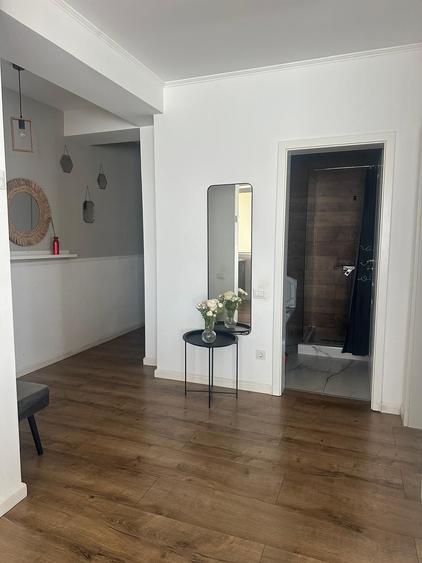 Apartament cu 2 camere decomandat, mobilat în Tunari