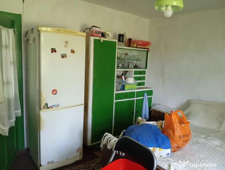 Casă cu 2 camere cu Teren 1700 Mp în Bulci