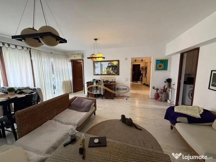 Apartament cu 4 camere decomandat în 9 Mai