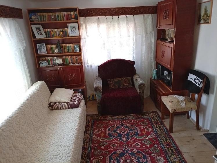 Casă cu 1 camere cu Teren 500 Mp în Buciumeni