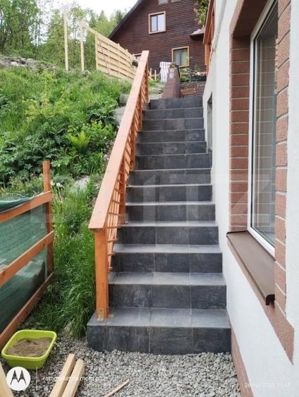 Casă individuală cu 4 camere cu Teren 969 Mp în Moieciu de Sus