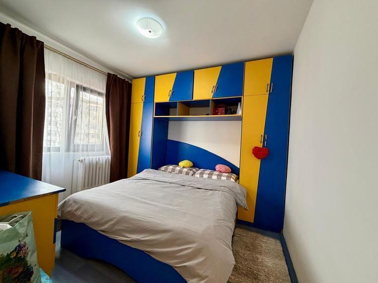 Apartament cu 2 camere decomandat, mobilat în Nicolina