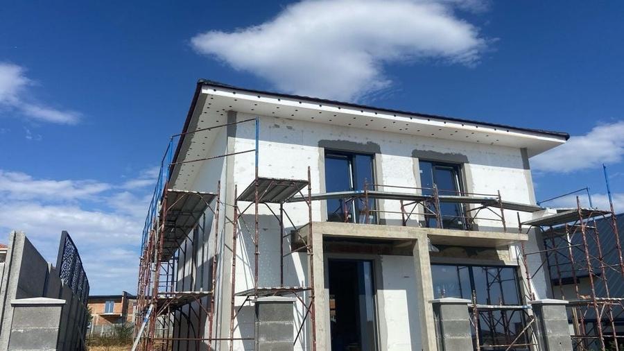 Casă cu 4 camere în Giarmata