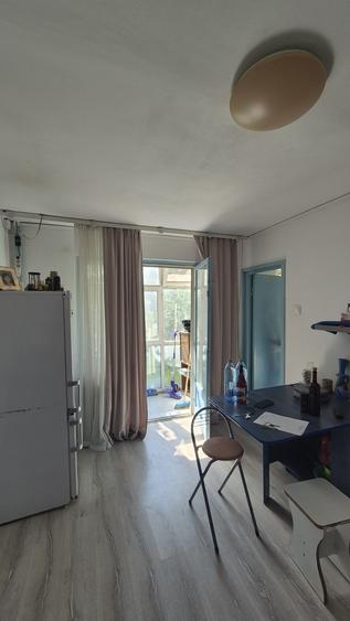 Apartament cu 2 camere nedecomandat, mobilat în Inel II