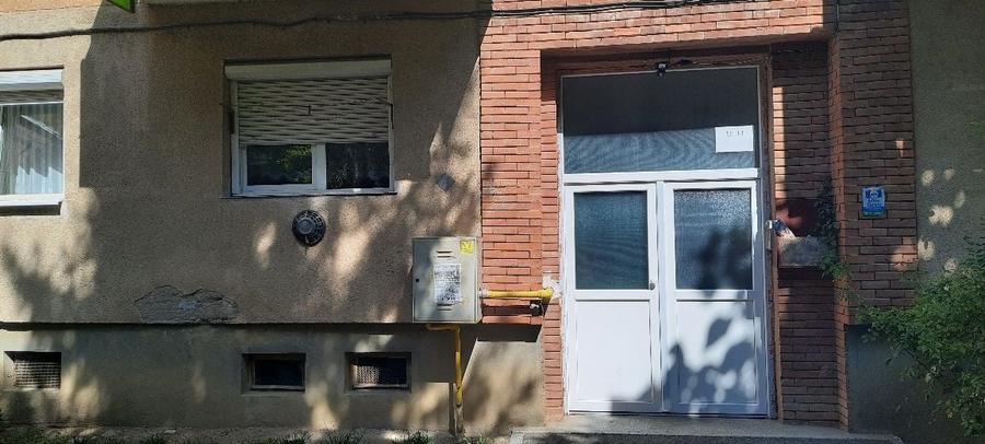 Garsonieră semidecomandată în Dara