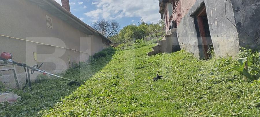 Casă individuală cu 2 camere cu Teren 2111 Mp în Săndulești