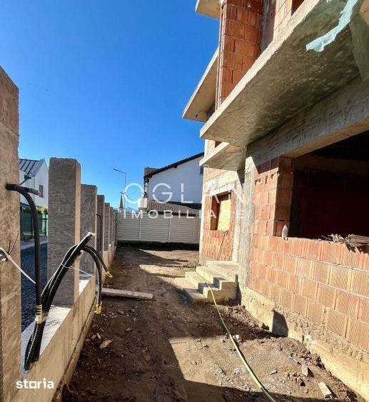 Casă cu 4 camere cu Teren 250 Mp în Șelimbăr