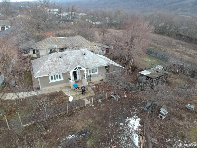 Casă cu 2 camere în Albești