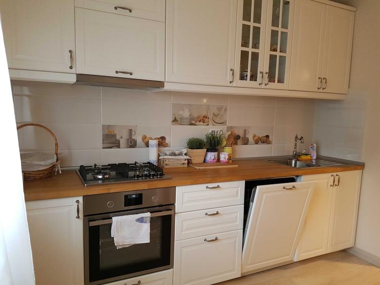 Apartament cu 2 camere decomandat în Sebastian