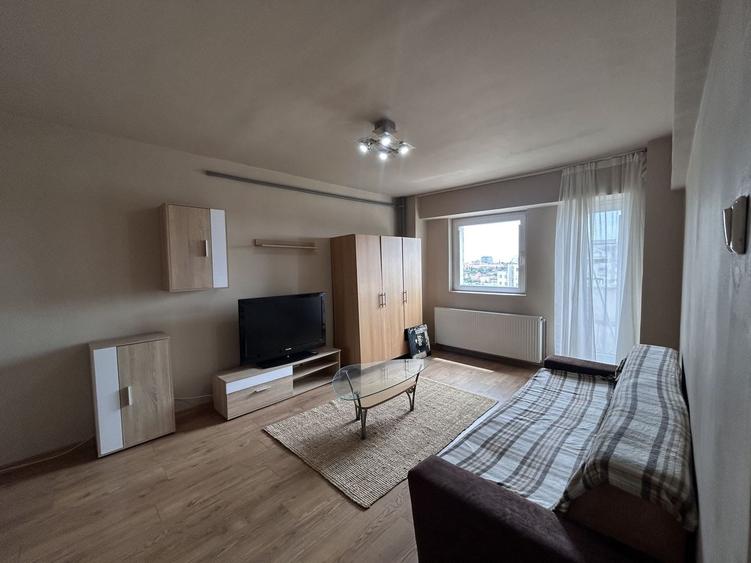 Apartament cu 2 camere decomandat, mobilat în Intim
