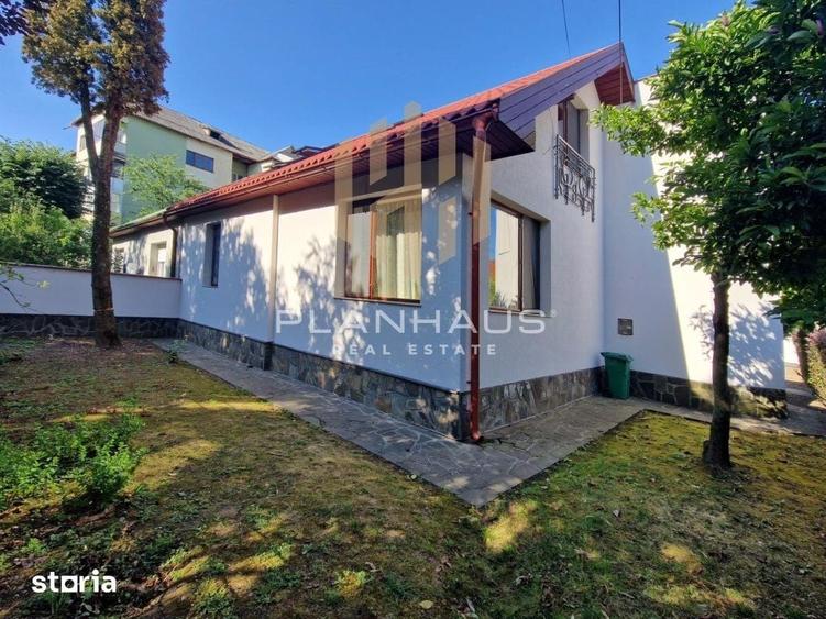 Casă cu 5 camere cu Teren 370 Mp în Nord