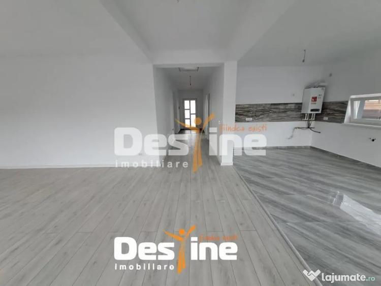 Casă cu 4 camere cu Teren 393 Mp în Miroslava