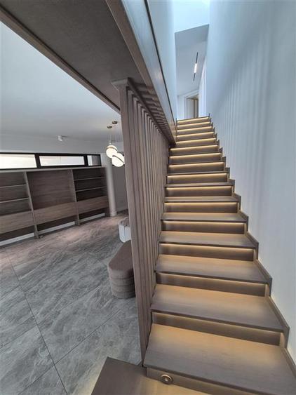 Casă individuală cu 3 camere cu Teren 352 Mp în Central