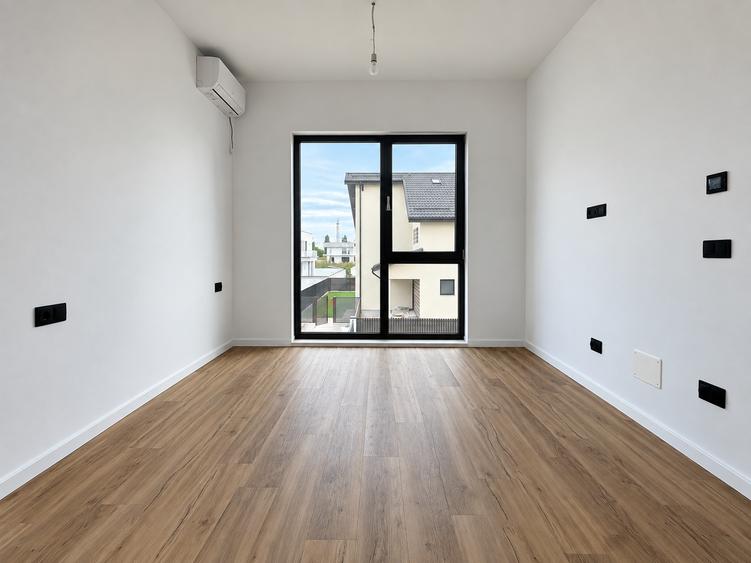 Casă individuală cu 5 camere cu Teren 423 Mp în Tunari