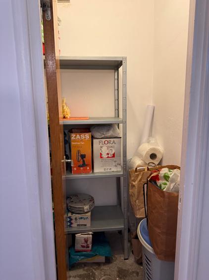 Apartament cu 3 camere decomandat în Drumul Taberei