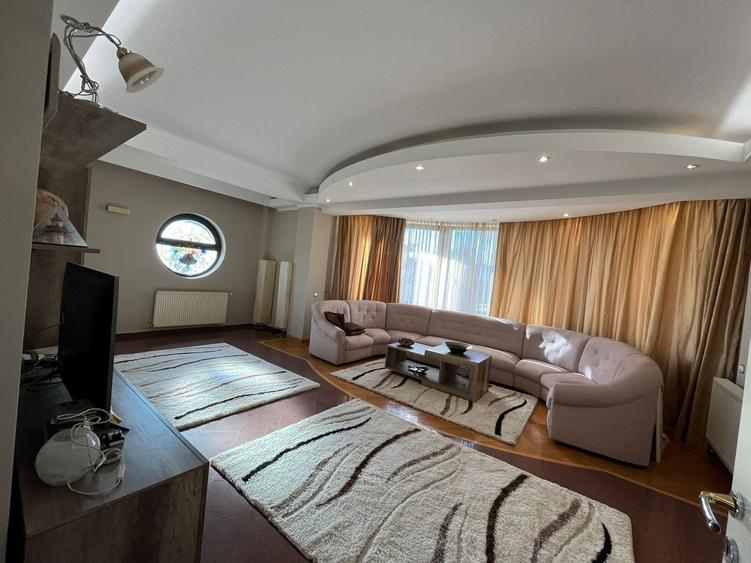 Apartament cu 3 camere în Herăstrău