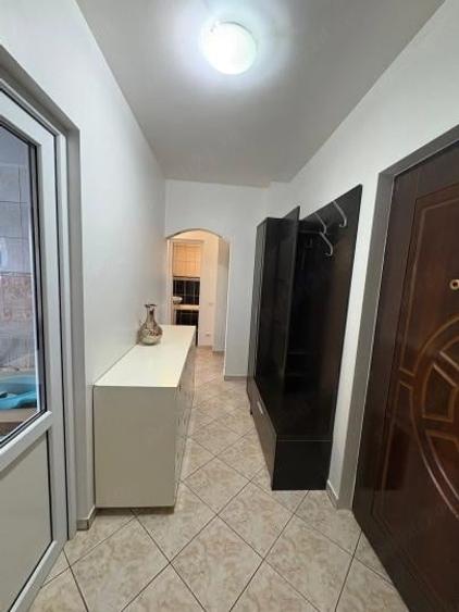 Apartament cu 2 camere decomandat, mobilat în Vitan