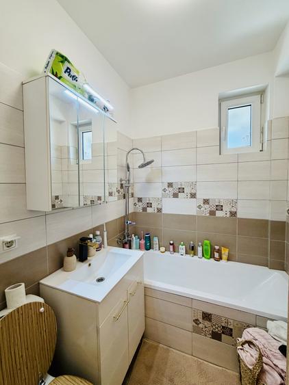 Apartament cu 2 camere, mobilat în Chiajna