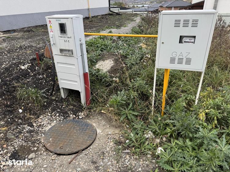 Casă cu 5 camere cu Teren 452 Mp în Apahida