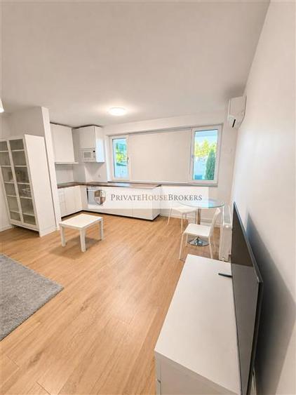 Apartament cu 2 camere semidecomandat, mobilat în Pipera