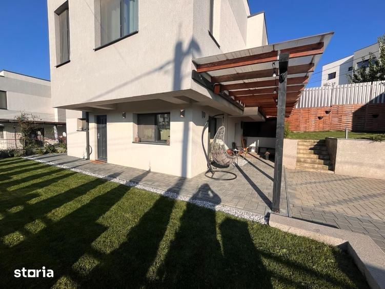 Casă cu 4 camere cu Teren 320 Mp în Ciurea