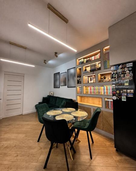 Apartament cu 2 camere decomandat în Central
