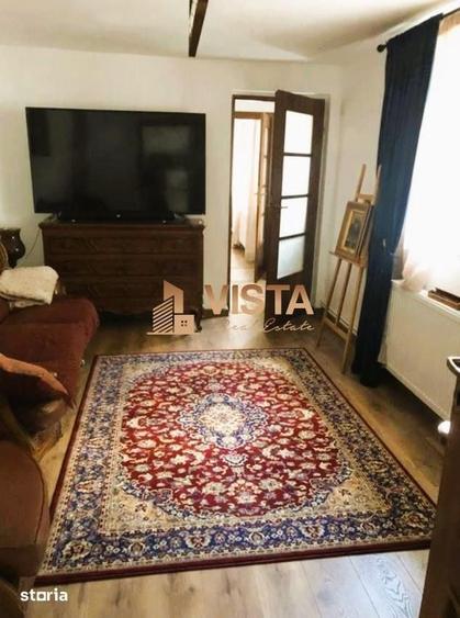 Casă cu 5 camere cu Teren 490 Mp în Vulcan