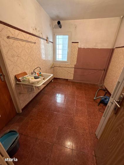 Apartament cu 2 camere decomandat în Drumul Taberei