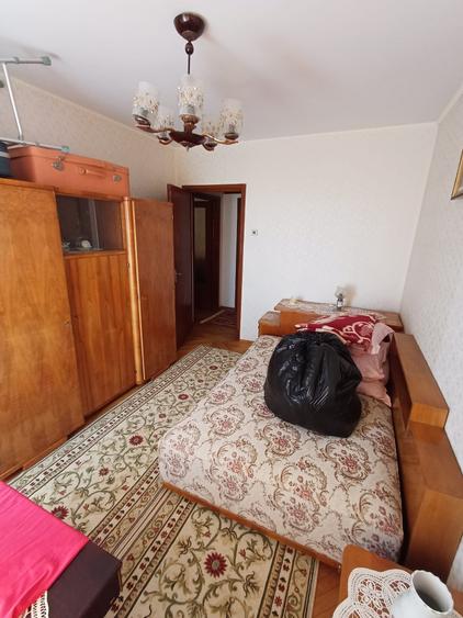 Apartament cu 2 camere semidecomandat în Alexandru Obregia