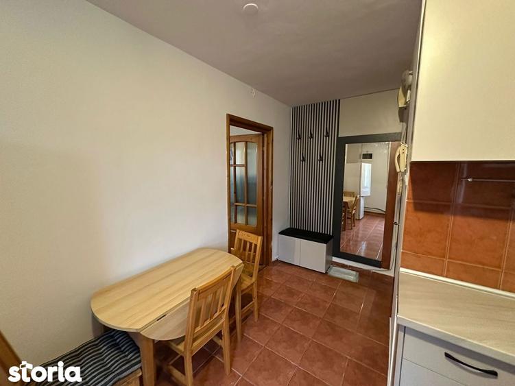 Apartament cu 2 camere în Podul de Piatră
