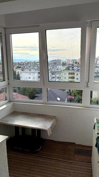 Garsonieră decomandată în Județean