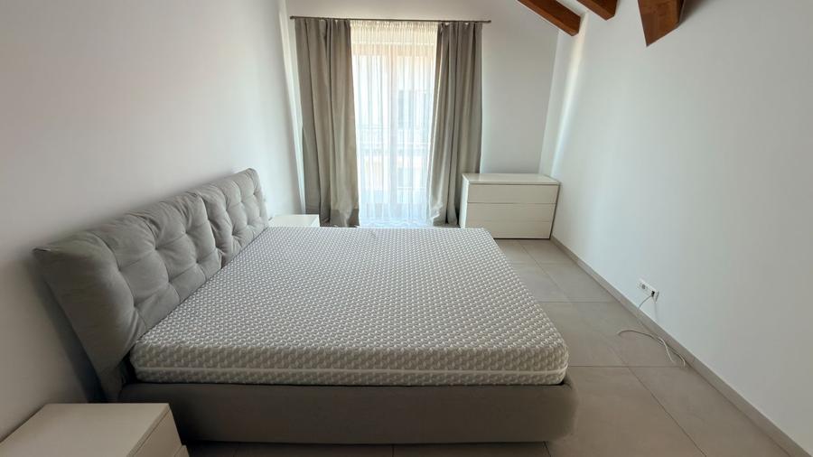 Apartament cu 3 camere în Calea Dumbrăvii