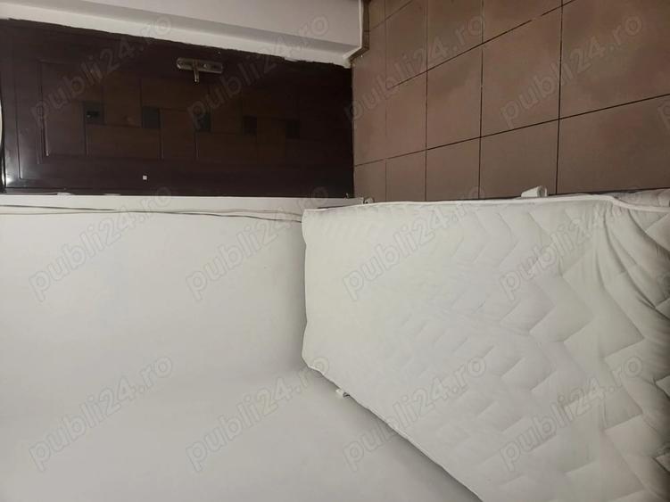 Garsonieră decomandată în Complex Studențesc