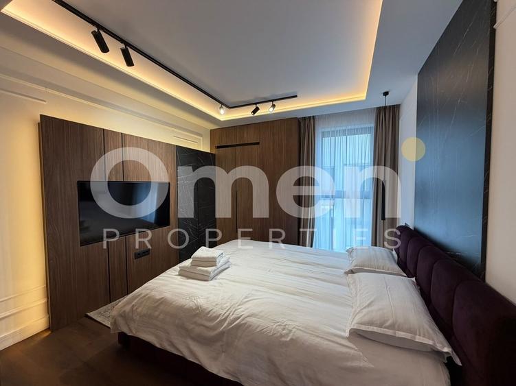 Apartament cu 3 camere semidecomandat, mobilat în Ultracentral