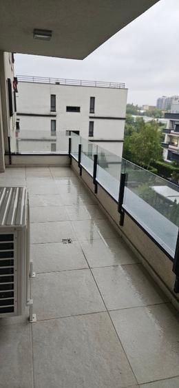 Apartament cu 2 camere semidecomandat în Floreasca