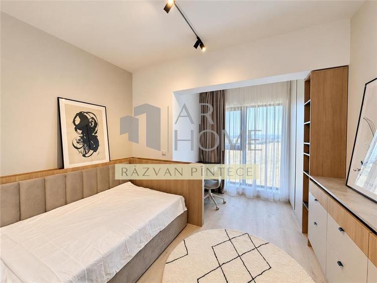 Apartament cu 3 camere decomandat, mobilat în Albert