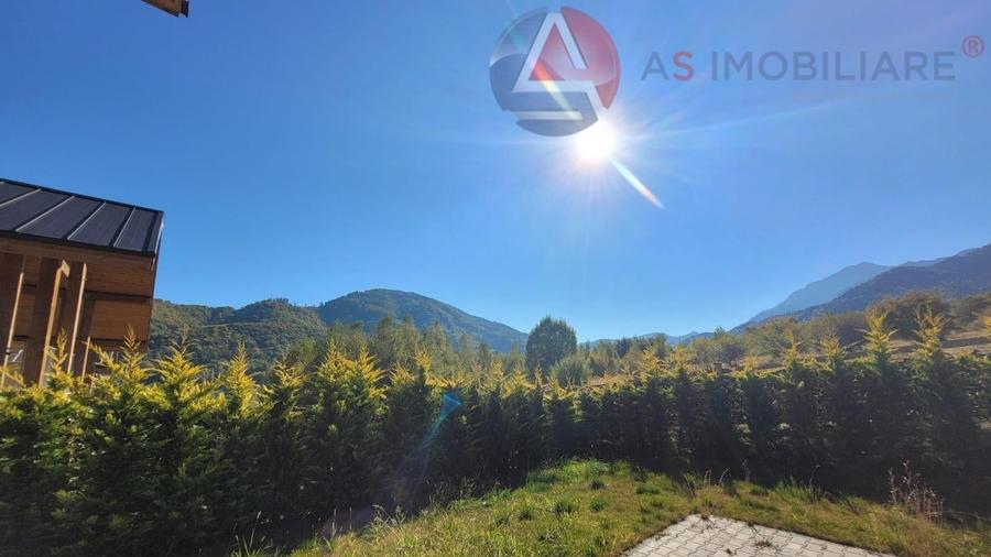 Casă cu 3 camere cu Teren 400 Mp în Glăjărie
