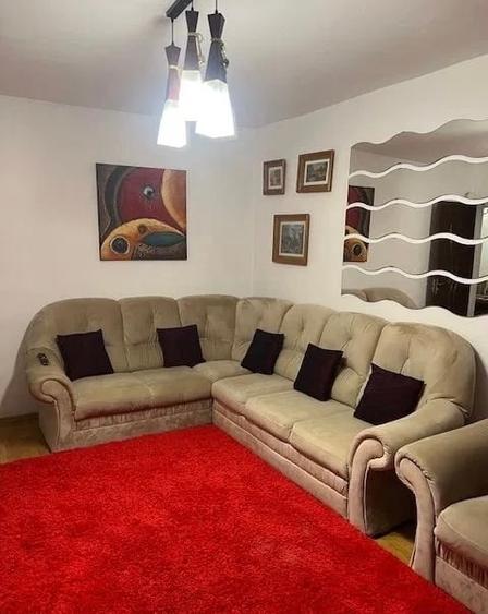 Apartament cu 3 camere decomandat, mobilat în Păcurari