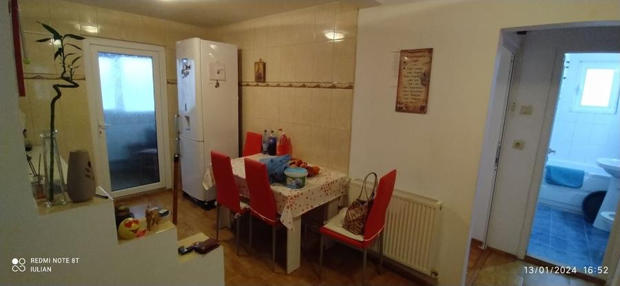 Apartament cu 2 camere decomandat în Central