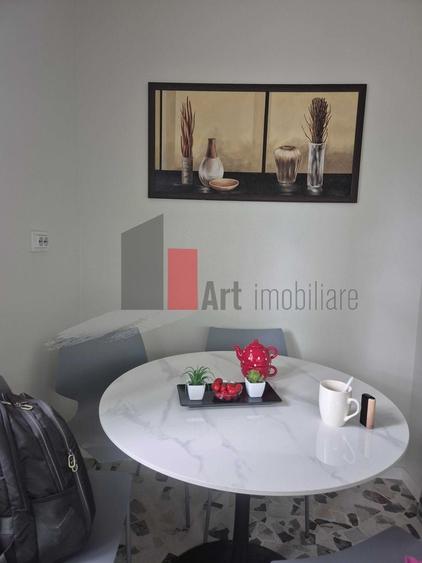 Inchiriez apartament 4 camere, complet renovat, - 6