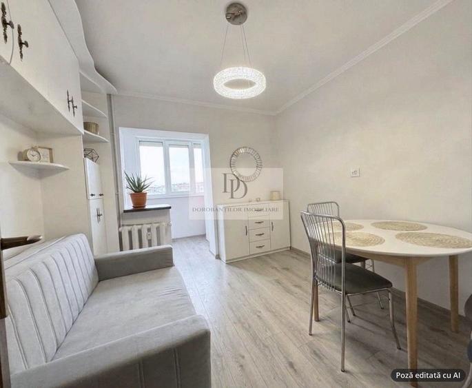 Apartament cu 3 camere decomandat, mobilat în Central