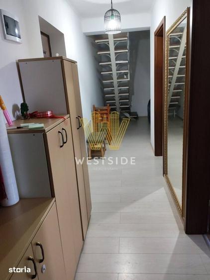 Apartament cu 3 camere decomandat în Ciarda Roșie